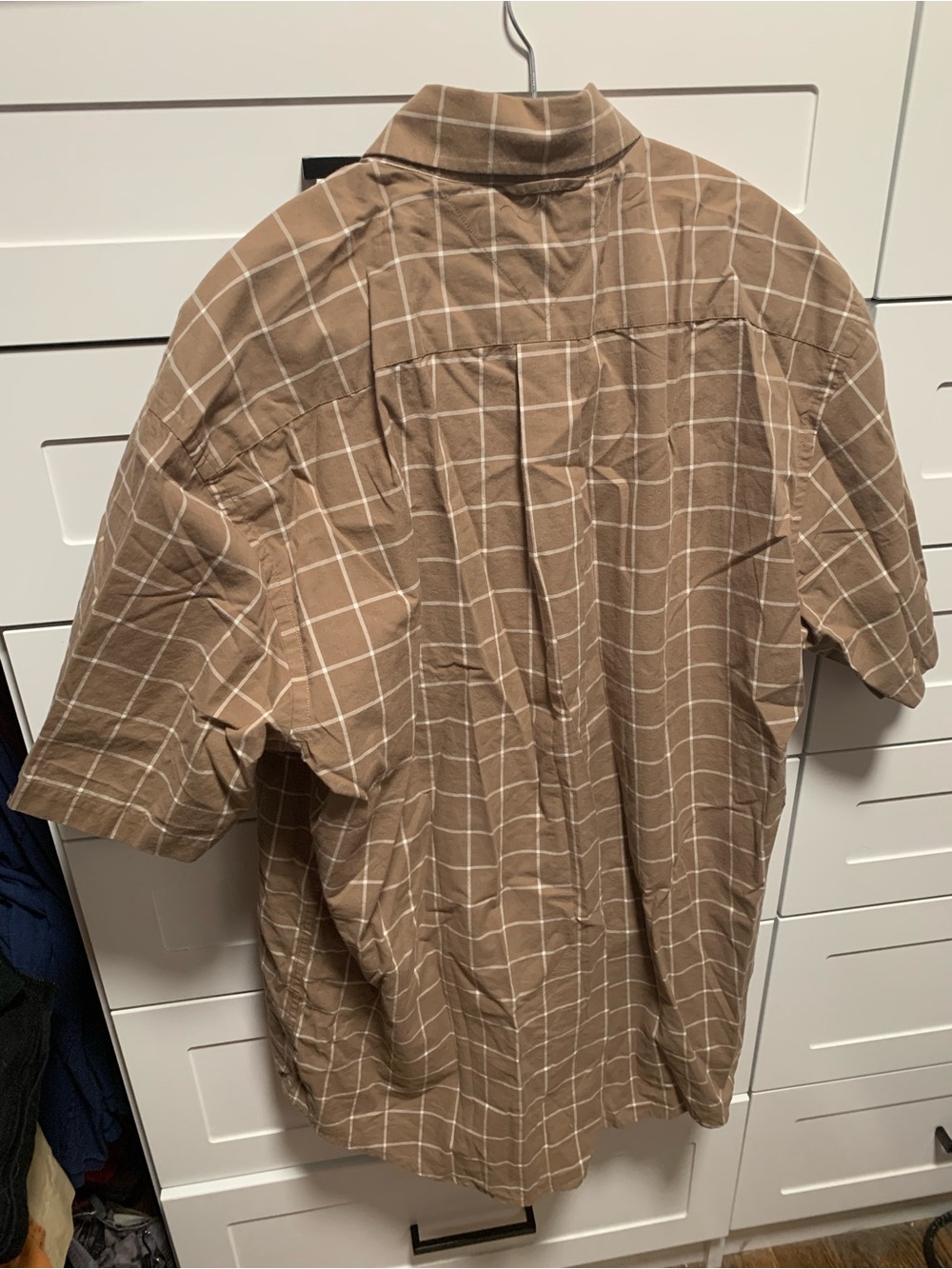 Tommy Hilfiger Men’s Tan Brown Windowpane Button-Down Shirt - Picture 7 of 7
